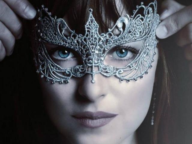 Coming Soon Experience Fifty Shades Darker Through Virtual Reality Hindustan Times