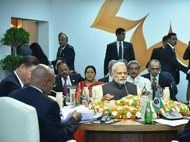 PM Narendra Modi speaks at the Leaders’ Restricted Meeting during BRICS Summit in Goa.(Photo credit: @MEAIndia)