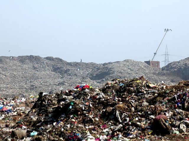Reduce stench at Kanjurmarg dump yard in 15 days, MPCB tells BMC ...