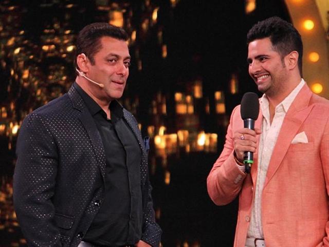TV actor Karan Mehra speaks to Salman Khan before entering Bigg Boss house.