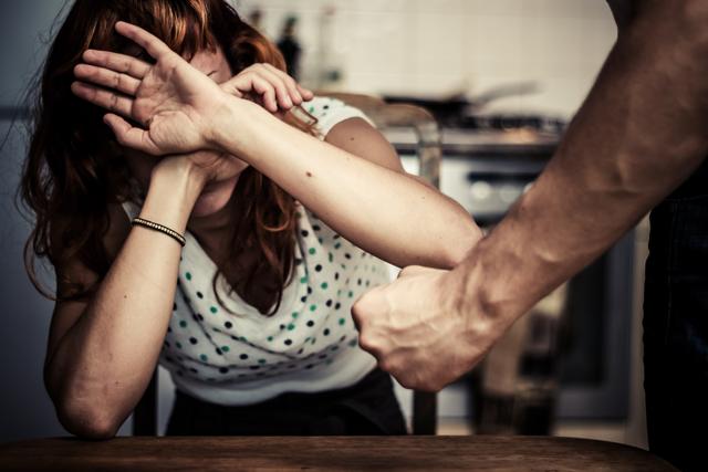 Experts say that women, who previously suffered silently, are becoming more aware of the real issue of concussions from their abuse. (Shutterstock) Experts say that women, who previously suffered silently, are becoming more aware of the real issue of concussions from their abuse. (Shutterstock)