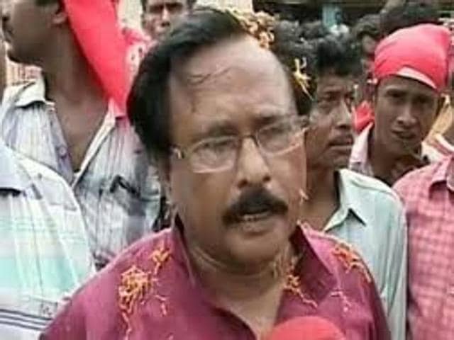 Once a CPI(M) strongman who lorded over East Midnapore district, Seth courted infamy over alleged involvement in the Nandigram violence in 2007 and slipped into virtual anonymity after being expelled from the party in 2014.(Wikipedia)