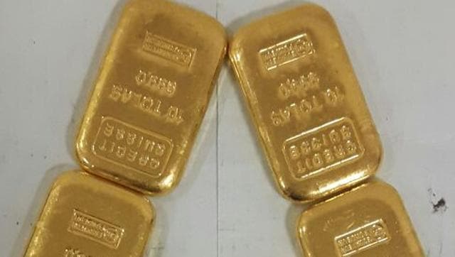 AIU stated that the gold bars were cleverly concealed inside the jeans pocket and the socks worn by the passenger. (HT file photo for representation only) AIU stated that the gold bars were cleverly concealed inside the jeans pocket and the socks worn by the passenger. (HT file photo for representation only)