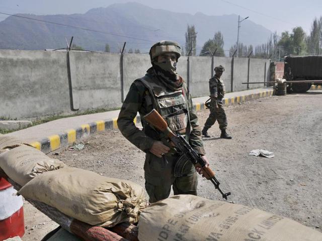 Suspected militants robbed security men guarding a TV tower of their rifles. A search has been launched to nab the men. Suspected militants robbed security men guarding a TV tower of their rifles. A search has been launched to nab the men.