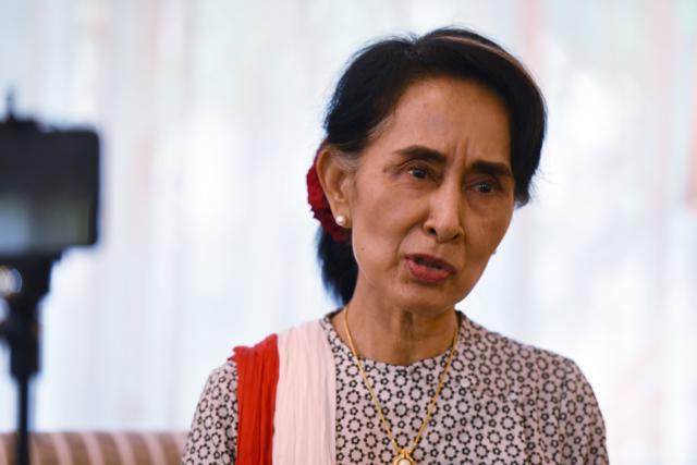Counselor Suu Kyi defended her government’s handling of the Rohingyas issue. (Virendra Singh Gosain/HT Photo) Counselor Suu Kyi defended her government’s handling of the Rohingyas issue. (Virendra Singh Gosain/HT Photo)
