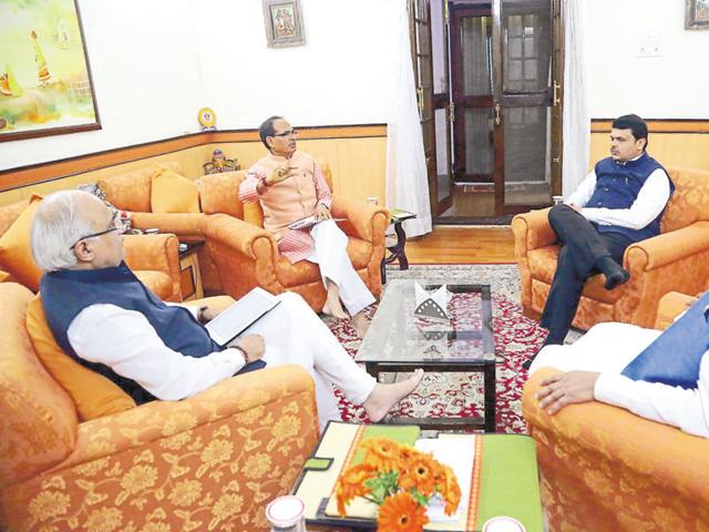 Chouhan, Fadnavis, Das and Sahastrabudhe during the Gareeb Kalyan meet in Bhopal on Monday. (HT photo) Chouhan, Fadnavis, Das and Sahastrabudhe during the Gareeb Kalyan meet in Bhopal on Monday. (HT photo)