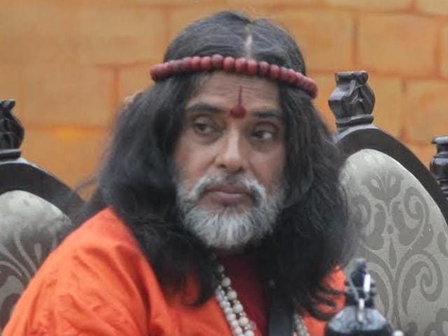 Swamiji is the facing the ire of all contestants. Swamiji is the facing the ire of all contestants.