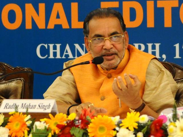 Union agriculture minister Radha Mohan Singh at the Regional Editors’ Conference in Chandigarh on Tuesday.(Anil Dayal/HT Photo)