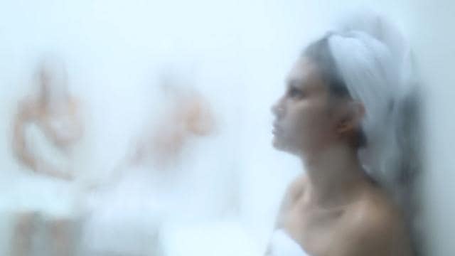 Following Diana describes how a 30-year-old woman living with her son and husband finds life shattering beyond belief when he wants to share his family with another woman. Following Diana describes how a 30-year-old woman living with her son and husband finds life shattering beyond belief when he wants to share his family with another woman.