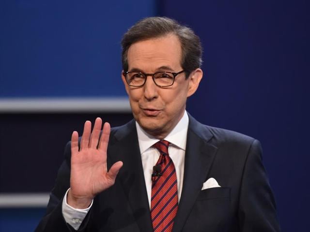 Debate moderator Chris Wallace speaks prior to the third and final US presidential debate between Democratic nominee Hillary Clinton and Republican nominee Donald Trump at the Thomas & Mack Center. (AFP Photo) Debate moderator Chris Wallace speaks prior to the third and final US presidential debate between Democratic nominee Hillary Clinton and Republican nominee Donald Trump at the Thomas & Mack Center. (AFP Photo)