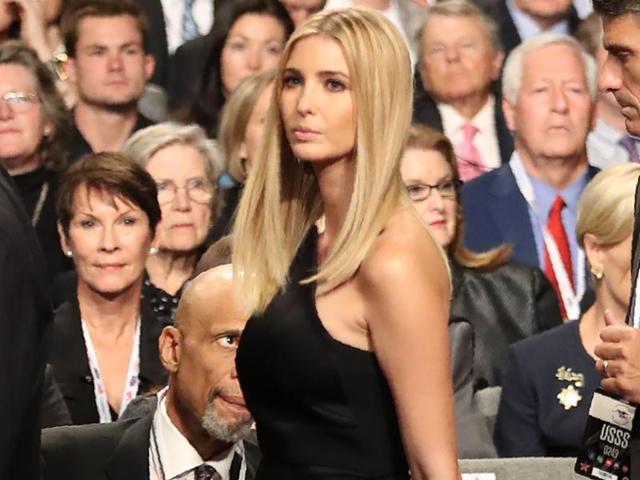 Ivanka Trump (centre) arrives before the final presidential debate at the Thomas & Mack Center. (AFP Photo) Ivanka Trump (centre) arrives before the final presidential debate at the Thomas & Mack Center. (AFP Photo)