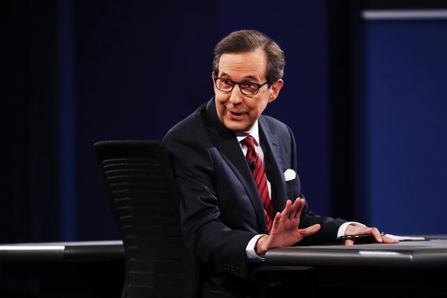 Fox News anchor and moderator Chris Wallace speaks to the guests and attendees during the third US presidential debate at the Thomas & Mack Center in Las Vegas, Nevada. (AFP Photo) Fox News anchor and moderator Chris Wallace speaks to the guests and attendees during the third US presidential debate at the Thomas & Mack Center in Las Vegas, Nevada. (AFP Photo)
