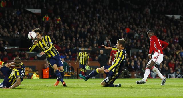 Pogba scores United’s third goal. (REUTERS) Pogba scores United’s third goal. (REUTERS)