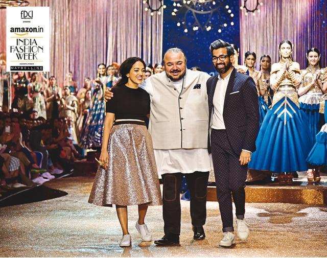 Designers Alpana and Neeraj with their mentor for the Grand Finale, JJ Valaya (Waseem Gashroo) Designers Alpana and Neeraj with their mentor for the Grand Finale, JJ Valaya (Waseem Gashroo)