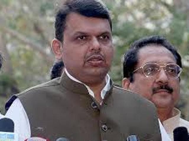 Meanwhile, Shiv Sena minister Eknath Shinde and MP Shrikant Shinde on Friday met chief minister Devendra Fadnavis with a proposal to build a Metro railway line connecting Taloja, Dombivli and Kalyan. (HT file photo) Meanwhile, Shiv Sena minister Eknath Shinde and MP Shrikant Shinde on Friday met chief minister Devendra Fadnavis with a proposal to build a Metro railway line connecting Taloja, Dombivli and Kalyan. (HT file photo)