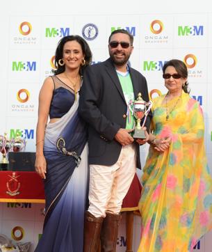 Lawyer Amir Singh Pasrich flanked by actress Sharmila Tagore (right) and his wife Shivani Wazir Pasrich Lawyer Amir Singh Pasrich flanked by actress Sharmila Tagore (right) and his wife Shivani Wazir Pasrich