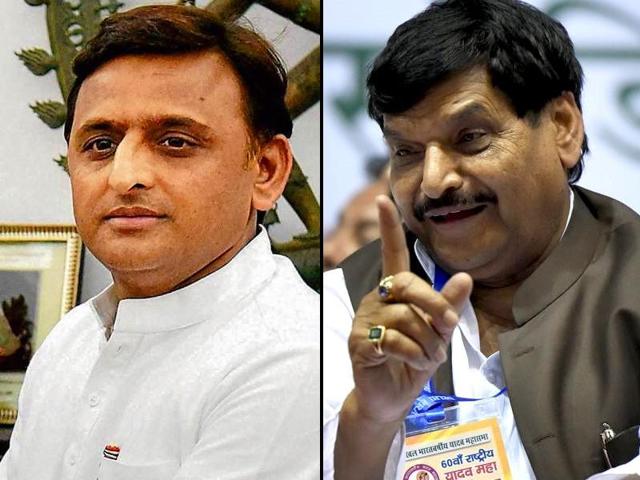 Uttar Pradesh chief minister Akhilesh Yadav sacked his uncle Shivpal Yadav from his cabinet post on October 23, 2016.(HT Photo)