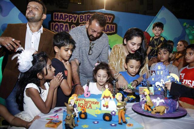 The birthday party was attended by many celebrities who came with their kids.