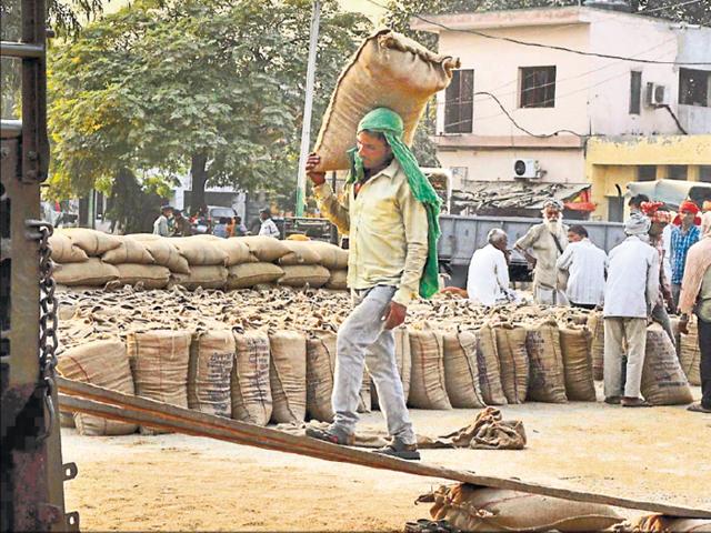 The scheme was introduced in 2013 to root out mediators from the payment scenario.(Sikander Singh Chopra/HT)