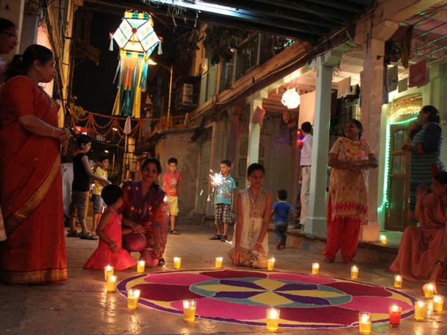 After dahi handi, Ganeshotsava and Navratri, the latest is the Diwali festival, where various politicos are coming up with various programmes to attract the electorate. (Bhushan Koyande)