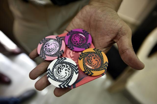 The organisers offered card games such as teen patti, black jack and baccarat to the clients who purchased the tokens. (Arun Sharma/HT Photo) The organisers offered card games such as teen patti, black jack and baccarat to the clients who purchased the tokens. (Arun Sharma/HT Photo)