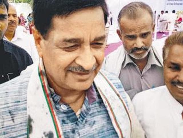The five accused, identified as Harikesh, Parveen, Saurav, Jitender and Sandeep, all residents of a village in Hisar district had been booked under Section 307, 120B, 353, 323 of the IPC and SIT had been formed to look into the ink attack on Saini on October 16. (HT Photo) The five accused, identified as Harikesh, Parveen, Saurav, Jitender and Sandeep, all residents of a village in Hisar district had been booked under Section 307, 120B, 353, 323 of the IPC and SIT had been formed to look into the ink attack on Saini on October 16. (HT Photo)