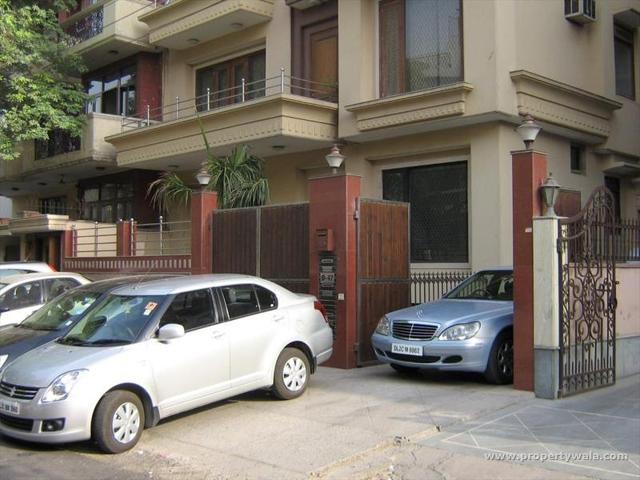 There is more demand for newly built stilted properties in South Delhi versus those that are over six years old and without stilts this festive season.(Picture for representational purpose only) There is more demand for newly built stilted properties in South Delhi versus those that are over six years old and without stilts this festive season.(Picture for representational purpose only)