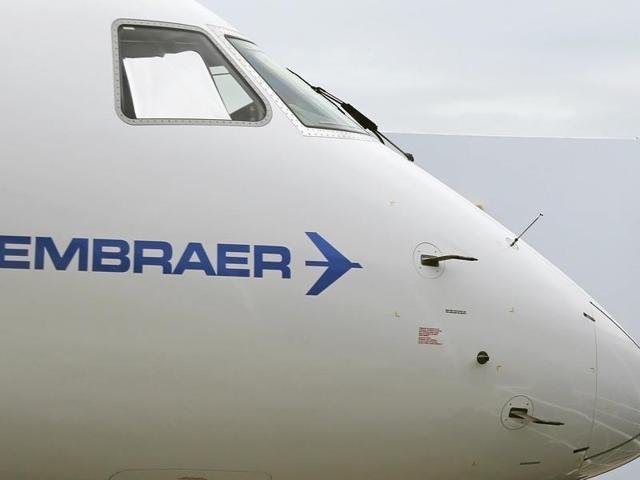 The US says that Brazilian airplane manufacturer Embraer paid $5.76 in commission for the sale of three military aircraft to the IAF in 2008.(REUTERS)