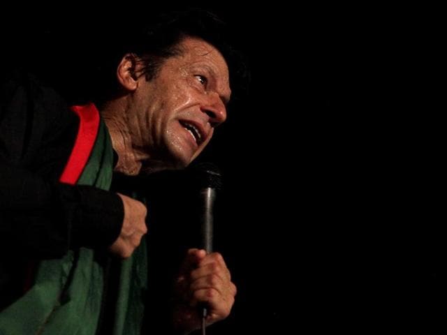 Chairman of the Pakistan Tehreek-e-Insaf (PTI) political party Imran Khan addresses his supporters during what has been dubbed a "freedom march" in Islamabad. (Reuters Photo) Chairman of the Pakistan Tehreek-e-Insaf (PTI) political party Imran Khan addresses his supporters during what has been dubbed a "freedom march" in Islamabad. (Reuters Photo)