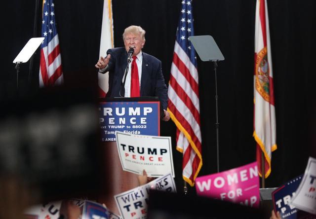 Republican presidential nominee Donald Trump addresses supporters during a campaign stop in Tampa, Florida on October 24, 2016. (AFP Photo) Republican presidential nominee Donald Trump addresses supporters during a campaign stop in Tampa, Florida on October 24, 2016. (AFP Photo)
