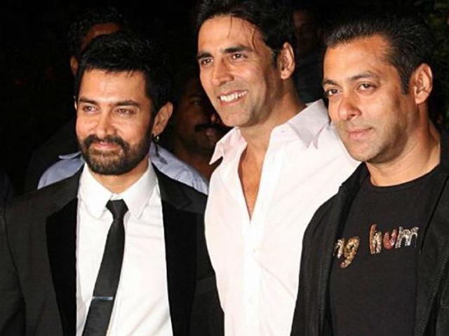 While Akshay Kumar recorded a video message for the soldiers, Salman Khan and Aamir Khan shared the PM’s video with their wishes for the Indian army. While Akshay Kumar recorded a video message for the soldiers, Salman Khan and Aamir Khan shared the PM’s video with their wishes for the Indian army.