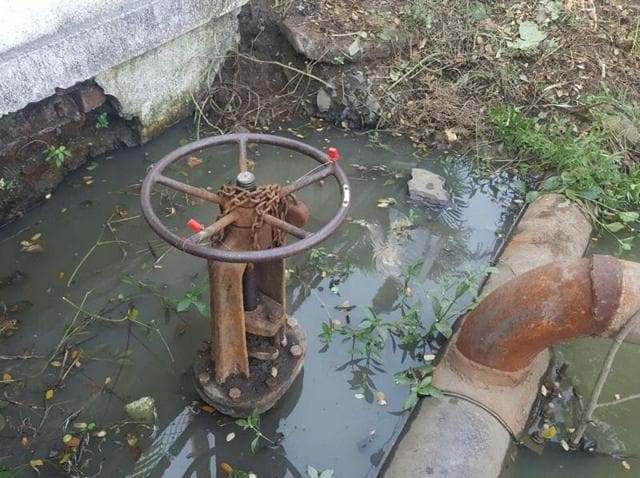 According to the MPCB officials, the three errant companies were discharging untreated effluents in the open, thus disturbing the ecosystem. (HT photo) According to the MPCB officials, the three errant companies were discharging untreated effluents in the open, thus disturbing the ecosystem. (HT photo)