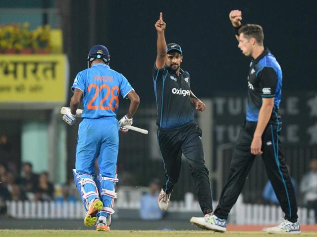 India suffered their first loss in Ranchi, with MS Dhoni and Virat Kohli both failing to contribute. (AFP) India suffered their first loss in Ranchi, with MS Dhoni and Virat Kohli both failing to contribute. (AFP)
