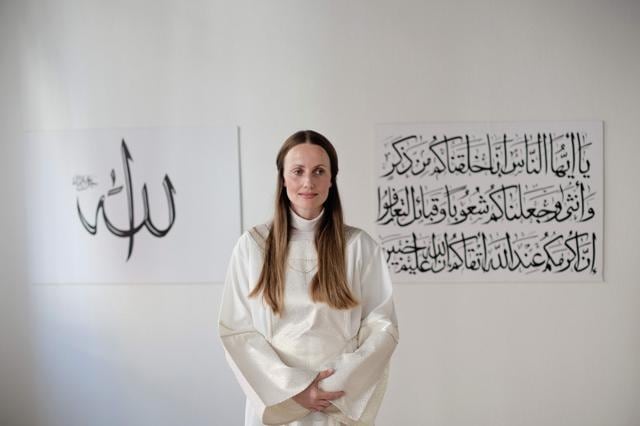 "Talking about women's rights is not a Western phenomenon, it's an Islamic ideal," Sherin Khankan -- one of the five female imams-in-training -- told AFP in a sparsely furnished room adored with Arabic calligraphy and Islamic literature where the weekly prayers are held. (AFP photo) "Talking about women's rights is not a Western phenomenon, it's an Islamic ideal," Sherin Khankan -- one of the five female imams-in-training -- told AFP in a sparsely furnished room adored with Arabic calligraphy and Islamic literature where the weekly prayers are held. (AFP photo)