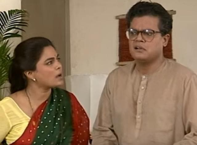 Reema Lagoo and Late Jatin Kanakia in a still from the show. (Youtube)