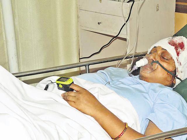 The victim Najma is in a critical condition and is admitted in Delhi’s GTB Hospital.(Sakib Ali/HT Photo) The victim Najma is in a critical condition and is admitted in Delhi’s GTB Hospital.(Sakib Ali/HT Photo)
