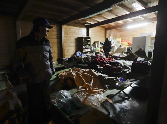 Residents prepare to spend the night in makeshift shelters in the town of Visso in central Italy. (AP Photo) Residents prepare to spend the night in makeshift shelters in the town of Visso in central Italy. (AP Photo)