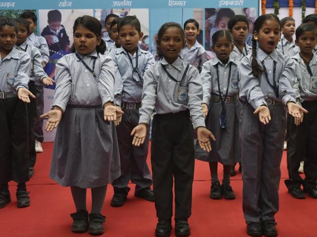 Students give a performance led by the music program partners, ‘Music Basti’ - a non-profit which works with existing non-profits and community organisations to nurture life skills though music. (Vipin Kumar/HT PHOTO)