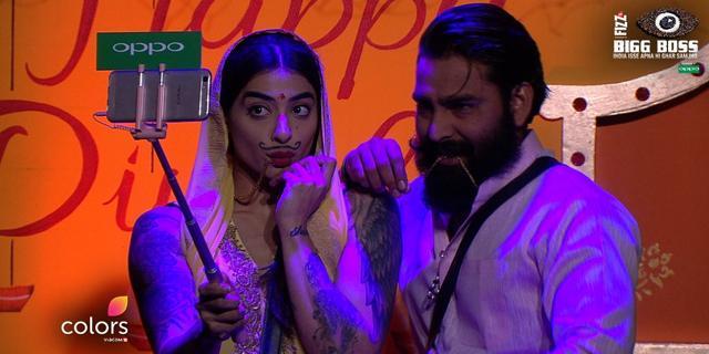 Bani and Manveer during the selfie task.