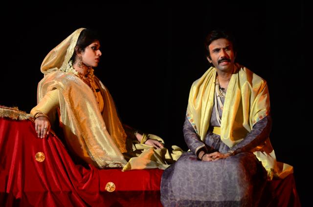 Mohammad Ali Baig with his wife Noor in Quli: Dilon Ka Shahzada