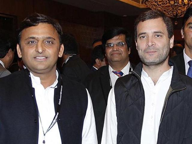 Chief minister of Uttar Pradesh, Akhilesh Yadav along with Congress party vice president Rahul Gandhi. (HT File Photo) Chief minister of Uttar Pradesh, Akhilesh Yadav along with Congress party vice president Rahul Gandhi. (HT File Photo)