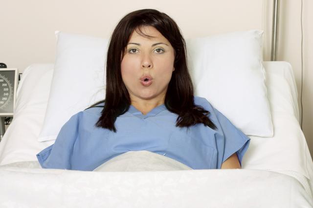 Less labour pain during pregnancy could significantly reduce post childbirth depression. (Shutterstock)