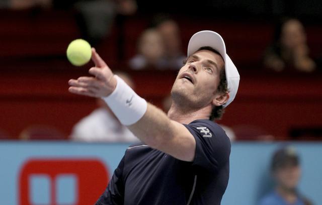 Andy Murray of Great Britain serves the ball to John Isner of the United States. (AP Phot) Andy Murray of Great Britain serves the ball to John Isner of the United States. (AP Phot)