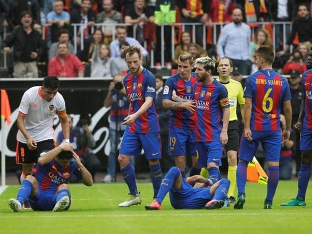 The Evidence Is Clear: Enrique Defends Barca Values After Bottle ...