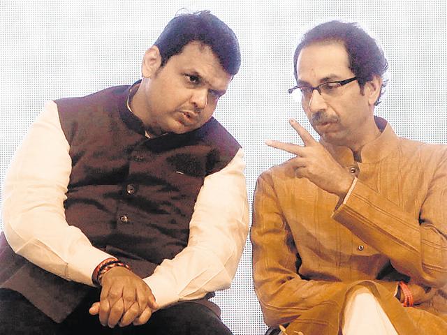 Uddhav knows the BJP is nervous about both the BMC and Goa assembly polls and he is expecting the party to trip itself up in its eagerness to cut the Shiv Sena down to size.(HT)