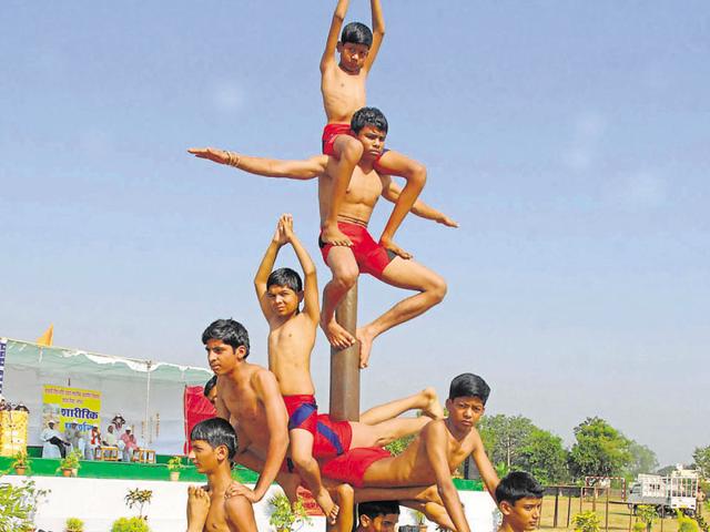 Chief minister Shivraj Singh Chouhan had declared Malkhamb as the state sport in April 2013. (HT Photo) Chief minister Shivraj Singh Chouhan had declared Malkhamb as the state sport in April 2013. (HT Photo)