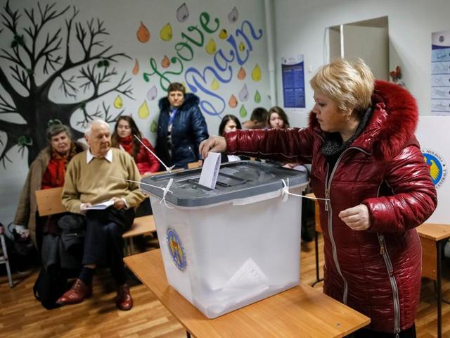 Moldovans Vote To Elect President For The First Time In 20 Years ...