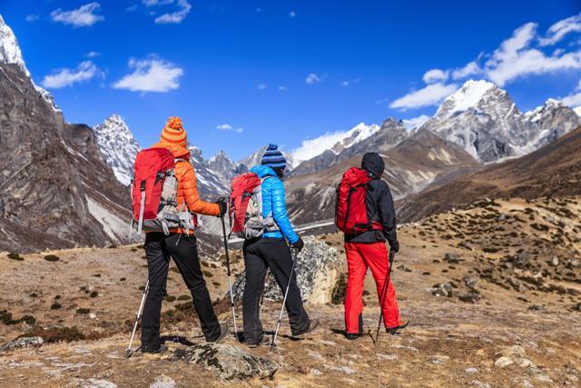 Everyone should try trekking at least once in a lifetime, particularly during the winter. (iStockphoto)