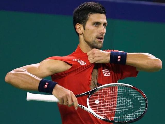 Djokovic battles past Murray