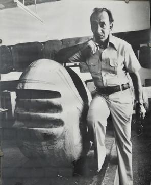 MN Sharma with the sculpture that's placed as a faucet at the top of the fountain at the Sector-17 plaza. (Photo: Sharma’s Family Collection) MN Sharma with the sculpture that's placed as a faucet at the top of the fountain at the Sector-17 plaza. (Photo: Sharma’s Family Collection)